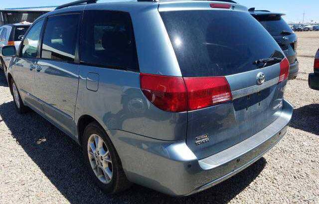 2005 TOYOTA SIENNA GOING FOR AUCTION CALL 07045512391