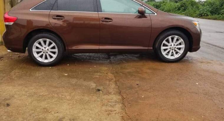 Toyota Venza for Hire